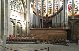 Cathedrale Saint-Etienne de Metz - orgue.jpg