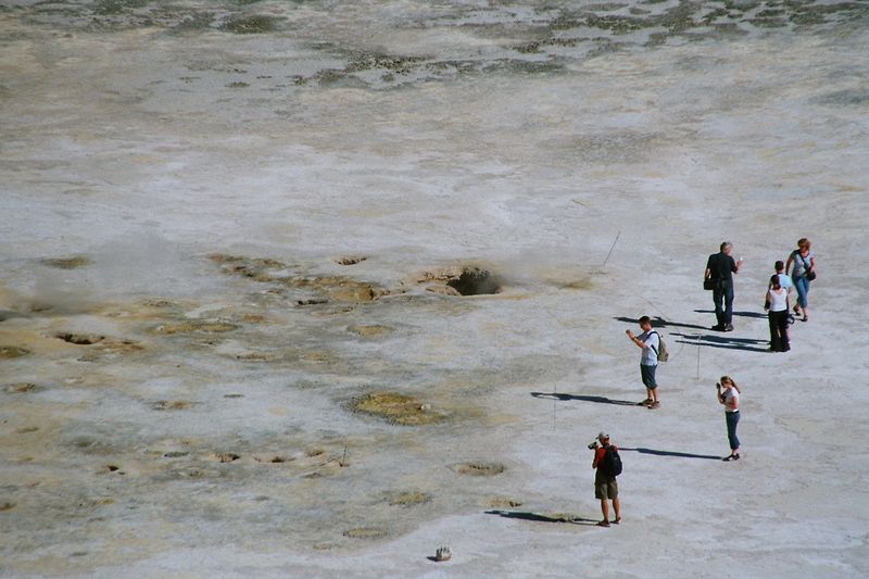 File:Fumarole.jpg