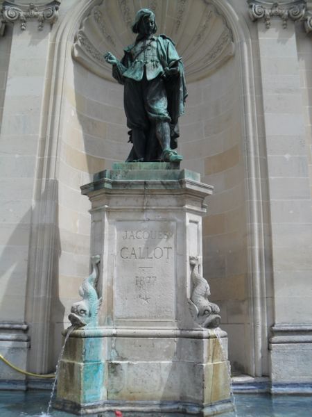 File:Estatua-Fuente Jacques Callot Nancy.jpg